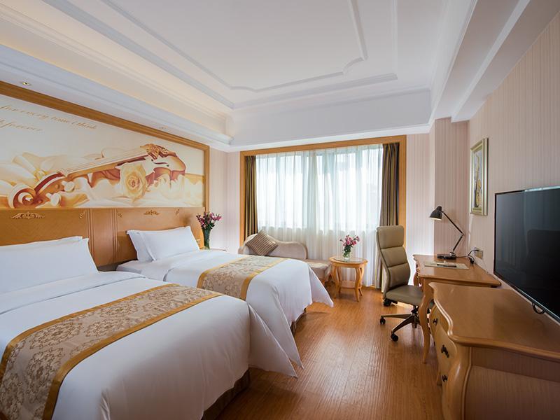 เวียนนา โฮเต็ล โฟชาน หนานไห่ อะเวนิว บรานช์ Hotel ฝอซาน ภายนอก รูปภาพ