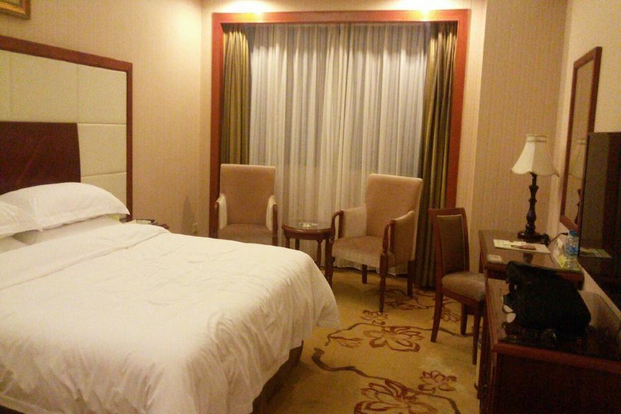 เวียนนา โฮเต็ล โฟชาน หนานไห่ อะเวนิว บรานช์ Hotel ฝอซาน ภายนอก รูปภาพ